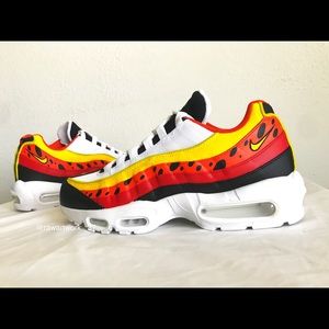 Flaming hot Cheetos air max 95